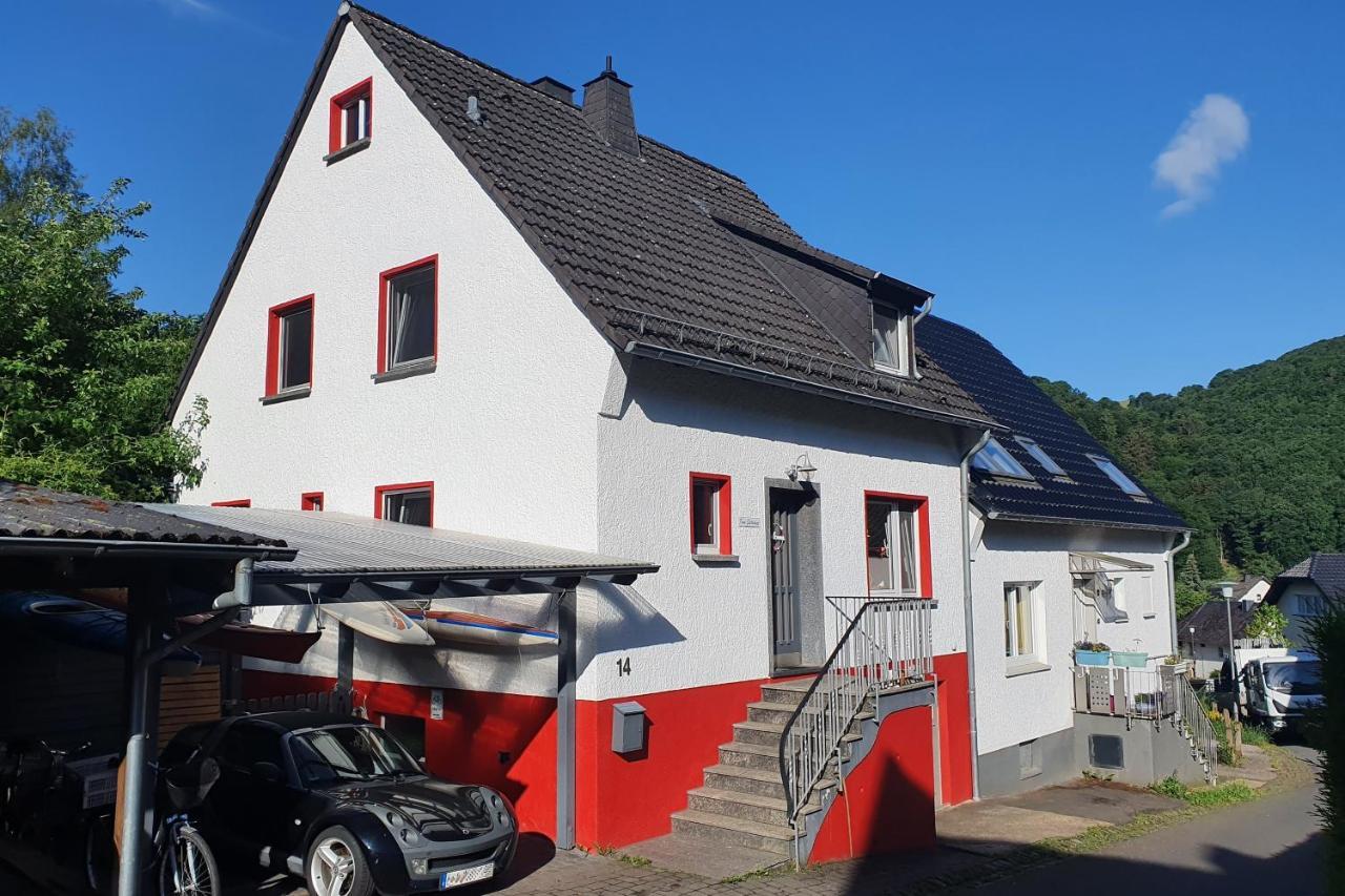 Ferienwohnung Toms Gästehaus Schleiden Exterior foto