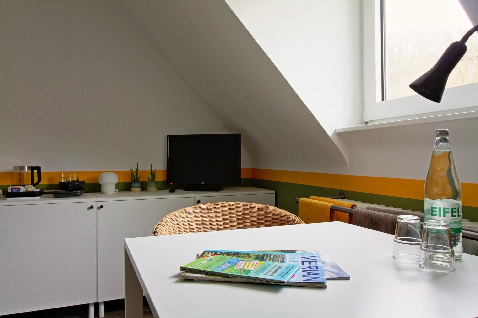Toms Gästehaus Schleiden Zimmer foto